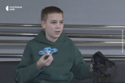 Проєкт Tech Explorers: дітей військовослужбовців навчають керувати дронами