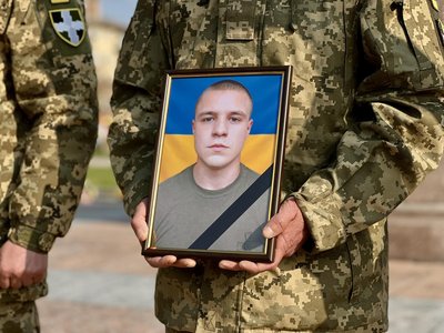 З бійцями Олександром Нагайцем, Павлом Кузьмичем та Антоном Кравченком попрощалися у Рівному З бійцями Олександром Нагайцем, Павлом Кузьмичем та Антоном Кравченком попрощалися у Рівному