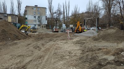 У мікрорайоні Ліски в Миколаєві, що постраждав через обстріли, планують модернізувати територію поруч з будинками У мікрорайоні Ліски в Миколаєві, що постраждав через обстріли, планують модернізувати територію поруч з будинками