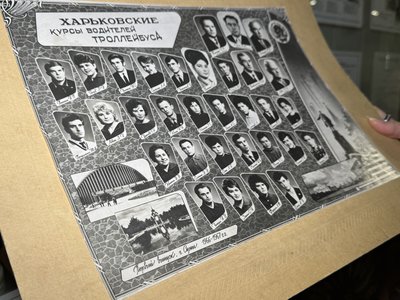 "Це відчуття свободи". Історія водійки з Сум, яка 43 роки кермувала тролейбусом "Це відчуття свободи". Історія водійки з Сум, яка 43 роки кермувала тролейбусом
