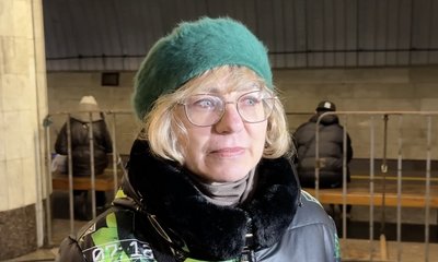 У Дніпрі під землею відкрили головну ялинку міста У Дніпрі під землею відкрили головну ялинку міста