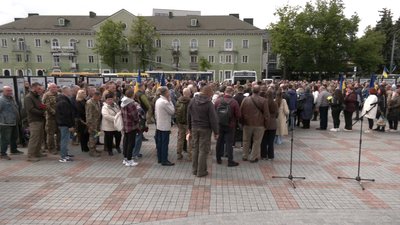 З військовим Олександром Кравчуком попрощалися у Рівному З військовим Олександром Кравчуком попрощалися у Рівному