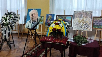 У Кропивницькому попрощалися з народним артистом України Анатолієм Кривохижею У Кропивницькому попрощалися з народним артистом України Анатолієм Кривохижею