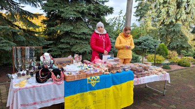 ярмарок для зсу, волонтери, благодійний ярмарок ярмарок для зсу, волонтери, благодійний ярмарок