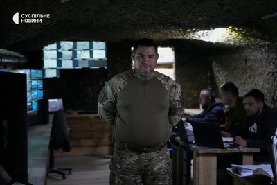 Командир батальйону безпілотник систем "Сапсани" 30 ОМБр Михайло Трач. Донеччина, травень 2026 року Командир батальйону безпілотник систем "Сапсани" 30 ОМБр Михайло Трач. Донеччина, травень 2026 року