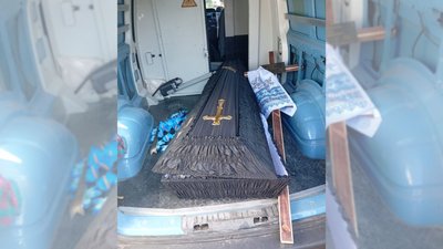 Комунальники евакуювали з Костянтинівки 18 тіл загиблих цивільних протягом місяця Комунальники евакуювали з Костянтинівки 18 тіл загиблих цивільних протягом місяця