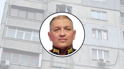 Євгеній Геращенко — полковник, командир 79-ї реактивної артилерійської бригади ЗВО ЗС РФ. Євгеній Геращенко — полковник, командир 79-ї реактивної артилерійської бригади ЗВО ЗС РФ.