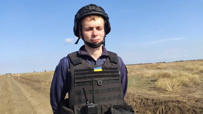 "Постійно рветься до роботи": мінно-пошукові собаки допомагають розміновувати Миколаївщину "Постійно рветься до роботи": мінно-пошукові собаки допомагають розміновувати Миколаївщину