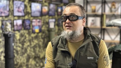 Військовослужбовець 93 ОМБр Дмитро Коломойцев Донецька область Військовослужбовець 93 ОМБр Дмитро Коломойцев Донецька область