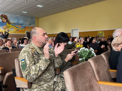 «Одна велика родина»: черкаському ліцею «Перспектива» — 65 років «Одна велика родина»: черкаському ліцею «Перспектива» — 65 років