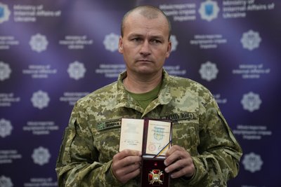 Четверо прикордонників Волинського загону отримали державні нагороди Четверо прикордонників Волинського загону отримали державні нагороди