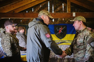 Черкаські тероборонівці отримали державні та відомчі нагороди Черкаські тероборонівці отримали державні та відомчі нагороди