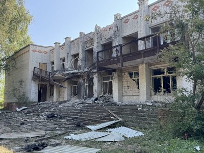 Російські БпЛА вдарили вночі по Сумах: що розповіли очевидці Російські БпЛА вдарили вночі по Сумах: що розповіли очевидці