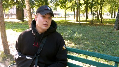 "Нас відкинуло ударною хвилею": рятувальники розповіли про подвійні удари РФ у Ніжині та Бахмачі "Нас відкинуло ударною хвилею": рятувальники розповіли про подвійні удари РФ у Ніжині та Бахмачі