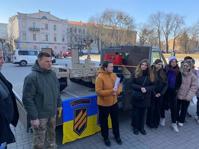 Вінничани передали бійцям "Терміт": як акція зі збору кришок допомогла на фронті Вінничани передали бійцям "Терміт": як акція зі збору кришок допомогла на фронті