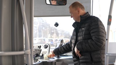 Готівкою дорожче: чому у черкаських маршрутках зросла вартість проїзду Готівкою дорожче: чому у черкаських маршрутках зросла вартість проїзду
