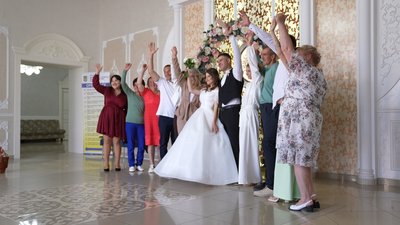 "В цьому є якась магія": у "дзеркальну дату" в Черкасах одружилися 22 пари "В цьому є якась магія": у "дзеркальну дату" в Черкасах одружилися 22 пари