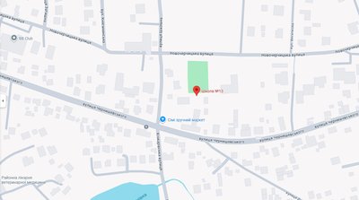 Автівки обмежують оглядовість: у Луцьку просять заборонити парковку поблизу перехрестя Автівки обмежують оглядовість: у Луцьку просять заборонити парковку поблизу перехрестя