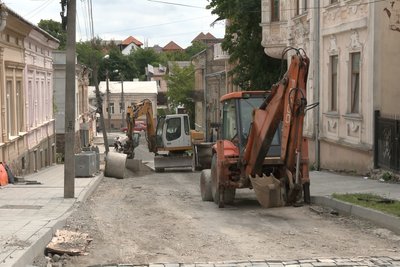 Вулиця Фучика у Черінвцях, де проводять ремонтні роботи Вулиця Фучика у Черінвцях, де проводять ремонтні роботи