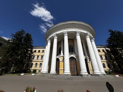 Будівля Жовтневого палацу: МЦКМ отримав нового управителя Будівля Жовтневого палацу: МЦКМ отримав нового управителя
