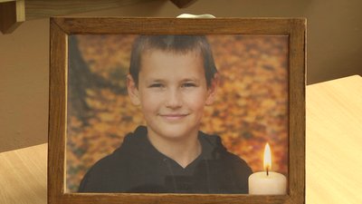 Портрет 10-річного Івана, який загинув 22 лютого від вибуху гранати у будинку