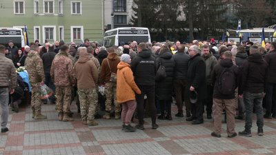 З військовим Андрієм Прокопенком з Харкова попрощалися у Рівному З військовим Андрієм Прокопенком з Харкова попрощалися у Рівному