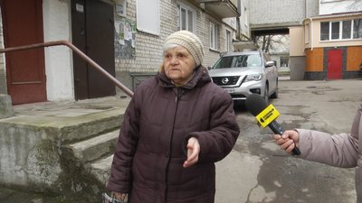 Люк, у який провалився хлопчик у Житомирі, обстежили: що кажуть у водоканалі та міській раді Люк, у який провалився хлопчик у Житомирі, обстежили: що кажуть у водоканалі та міській раді