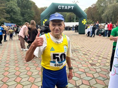 У Хмельницькому відбувся благодійний забіг: зібрали 400 тисяч гривень У Хмельницькому відбувся благодійний забіг: зібрали 400 тисяч гривень