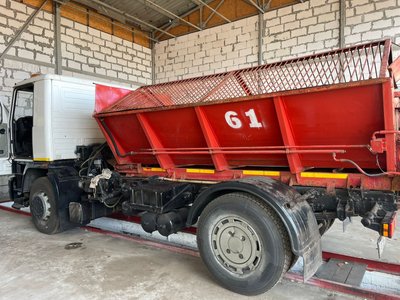 Київські дорожники завершують підготовку до зими: до роботи підготували 93% одиниць техніки Київські дорожники завершують підготовку до зими: до роботи підготували 93% одиниць техніки