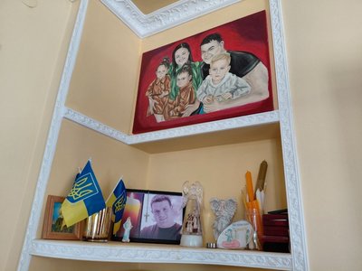 У школі на Львівщині останній дзвоник відсвяткували трійнята, чий батько загинув на війні У школі на Львівщині останній дзвоник відсвяткували трійнята, чий батько загинув на війні