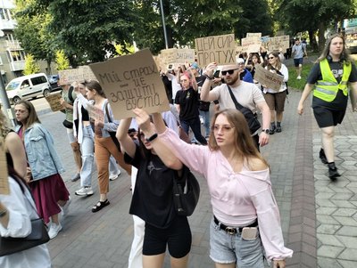 У Києві та регіонах пʼятий день протестують проти відставки Федорова У Києві та регіонах пʼятий день протестують проти відставки Федорова