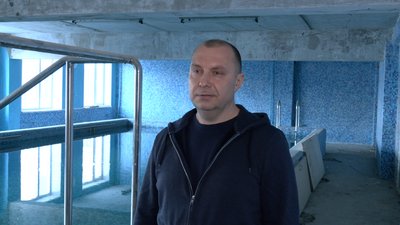 Ніколи не працював: у черкаській поліклініці відновлюють басейн Ніколи не працював: у черкаській поліклініці відновлюють басейн
