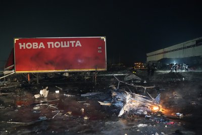 Російські війська завдали ударів по терміналу "Нової пошти" у Коротичі, 13 січня 2026 року Російські війська завдали ударів по терміналу "Нової пошти" у Коротичі, 13 січня 2026 року