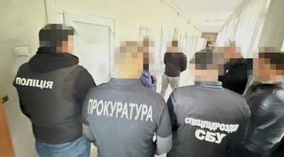 Лікар вимагав за встановлення групи по інвалідності кошти