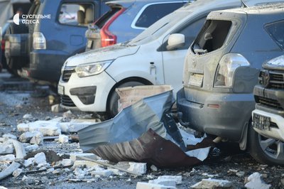 Ніч після удару: як Одеса переживає атаку безпілотників Ніч після удару: як Одеса переживає атаку безпілотників