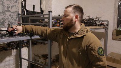 дрони, дрон, ремонт дронів, 105 бригада, майстерня, зсу дрони, дрон, ремонт дронів, 105 бригада, майстерня, зсу