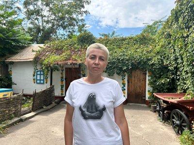 “Україна сміється квітами”: до Дня Незалежності на Дніпропетровщині представили виставку з пряників