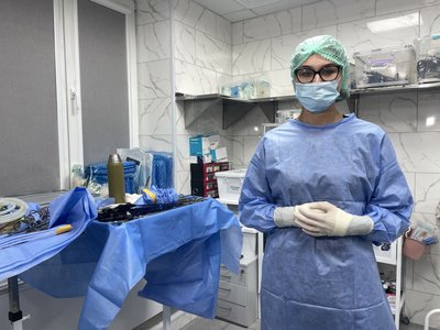 «Кожен пацієнт мене чомусь навчає»: історії молодих хірургів Полтави