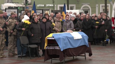 З бійцями Олександром Богомазюком та Віктором Бойком попрощались у Рівному