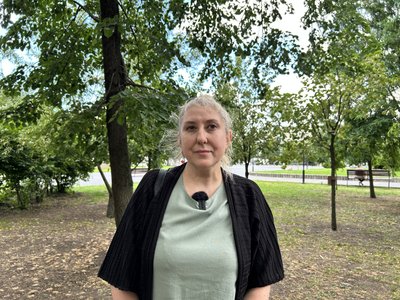 "Дивилися на це близько 80 підлітків": у Павлограді поліція розслідує побиття 13-річної дівчинки "Дивилися на це близько 80 підлітків": у Павлограді поліція розслідує побиття 13-річної дівчинки