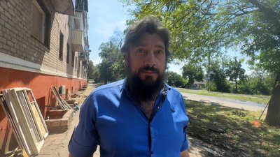 Удар по лікарняному містечку та житлових кварталах Краматорська. Що містяни розповіли про російську атаку Удар по лікарняному містечку та житлових кварталах Краматорська. Що містяни розповіли про російську атаку