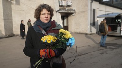 Катерина Міхаліцина, похорон Юрія Костишина Катерина Міхаліцина, похорон Юрія Костишина