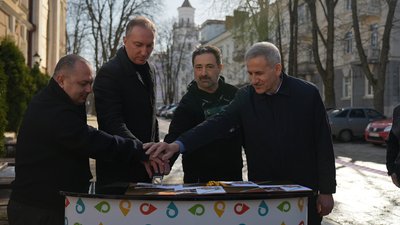 У Сумах погасили марку, присвячену містам-героям Суми та Тростянець