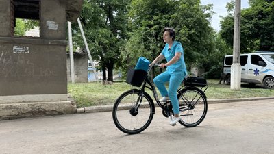 Сімейна лікарка Олена Каптаренко Краматорськ Донецька область Сімейна лікарка Олена Каптаренко Краматорськ Донецька область