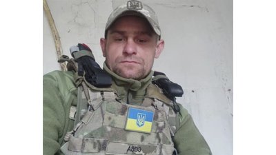 На Чернігівщині попрощалися із загиблими бійцями: Ігорем Гришком, Владиславом Прихідьком та Романом Охріменком На Чернігівщині попрощалися із загиблими бійцями: Ігорем Гришком, Владиславом Прихідьком та Романом Охріменком