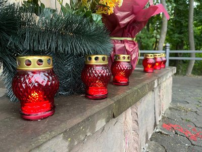 Памʼятний знак жертвам Голокосту, євреї, Тернопільщина Памʼятний знак жертвам Голокосту, євреї, Тернопільщина