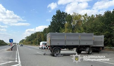 На Полтавщині внаслідок ДТП загинула 22-річна мотоциклістка На Полтавщині внаслідок ДТП загинула 22-річна мотоциклістка