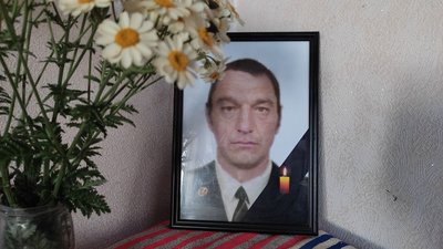 Володимир Холенівський