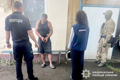 Понад півтисячі патронів та наркотики виявили у жителя Рівненщини Понад півтисячі патронів та наркотики виявили у жителя Рівненщини