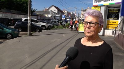 Негода на Житомирщині: повалені дерева та обірвані лінії електропередач Негода на Житомирщині: повалені дерева та обірвані лінії електропередач